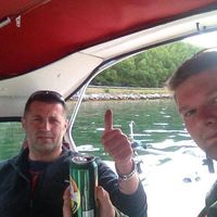 Simon Bower的照片