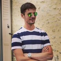 Louis Julien的照片