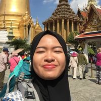 Arina A. Hanny的照片