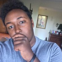 Michael Mariano's Photo