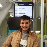 Renat Khaliullin的照片