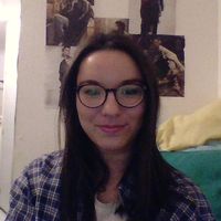 Agatha Bataille的照片