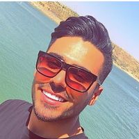 arash midos's Photo