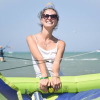 Anna Shydlovska's Photo