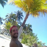 lucas laquidain的照片