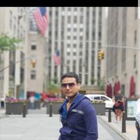 Vick Shroff的照片