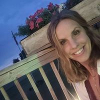 Angie Neuhaus的照片