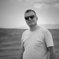 Taha Rashidi's Photo