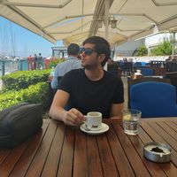 Emre Özler的照片