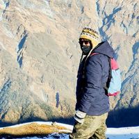 Godwin George's Photo