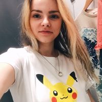 Ekaterina Kombarova的照片