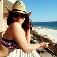 Marie-Lise Creignou的照片