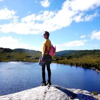 Putri Widianti's Photo