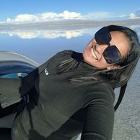 Flor Parrales's Photo