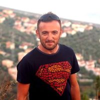 Ozer Aydogmus's Photo