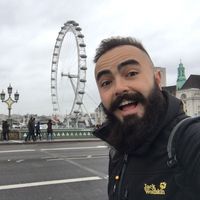 Çağlar Çalı的照片