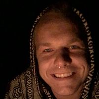 Lukas Heinze的照片