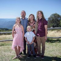 Sylvia and Troy Read的照片