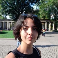 eda tarakcı的照片