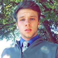 Aaron Czupryna的照片