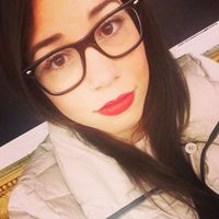 Scarlett Sutton Azcón的照片