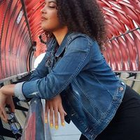 Laura Manuelian的照片