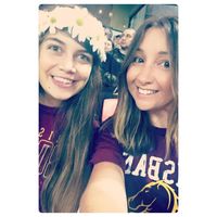 Anna Stevens的照片