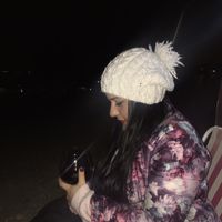 Demet Sezen的照片