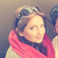 Mahtab Larimi的照片