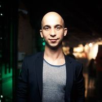 Vitaliy Riabchun的照片