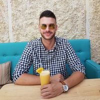 Aleksandar Doljanica的照片