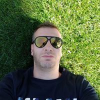 Ivan Paradinović的照片