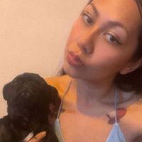 Frida Santiago的照片