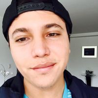 Hector Hernandez的照片