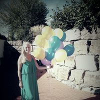 Laura Fischer's Photo