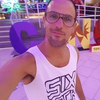 Julio Colucci的照片