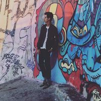 Adam Sghari的照片