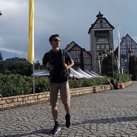 Aprik Aprik的照片