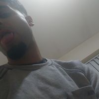 adeel hussain的照片