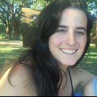 Bella Gonzalez的照片