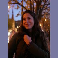 Elena De La Torre的照片