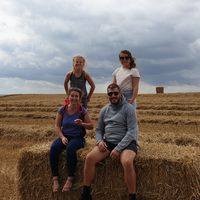 Laura Harmer的照片