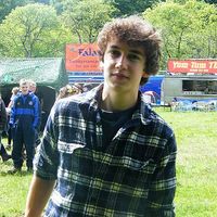 Robin Lloyd的照片