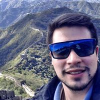 Efren Avila的照片