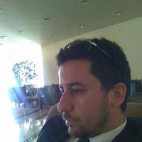 ozan ates的照片