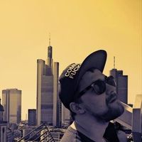 Vladimir Kharlov's Photo