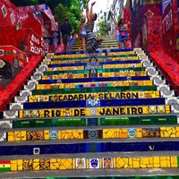 Hanane Hrni的照片