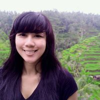 Fotos de Listy Harsono