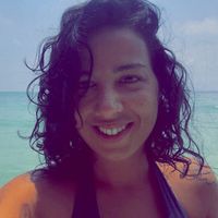 Carol Araujo's Photo