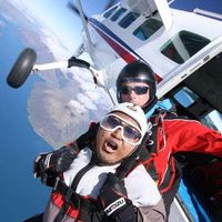 Nur Hug-keem's Photo